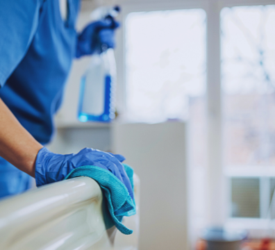 Higienização de superfícies em hospitais
